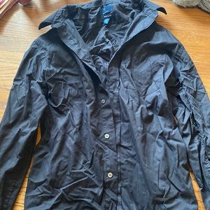 Black men’s button up shirt
